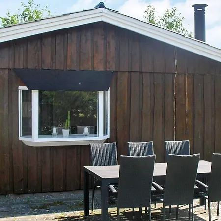 6 Person In Vaeggerlose 別荘 Bøtø By